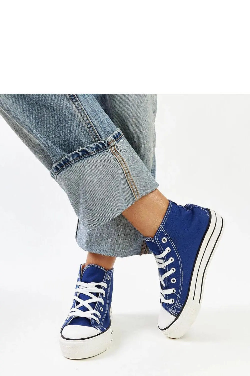  Baskets model 207392 Solea 