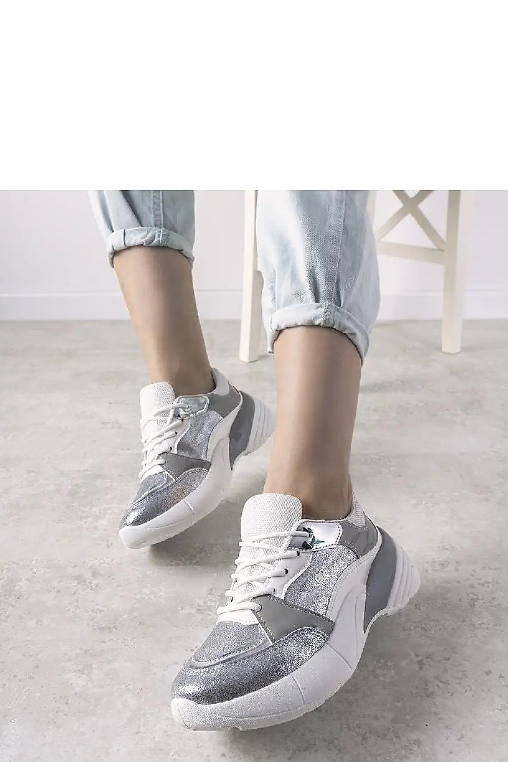  Baskets model 208052 Solea 