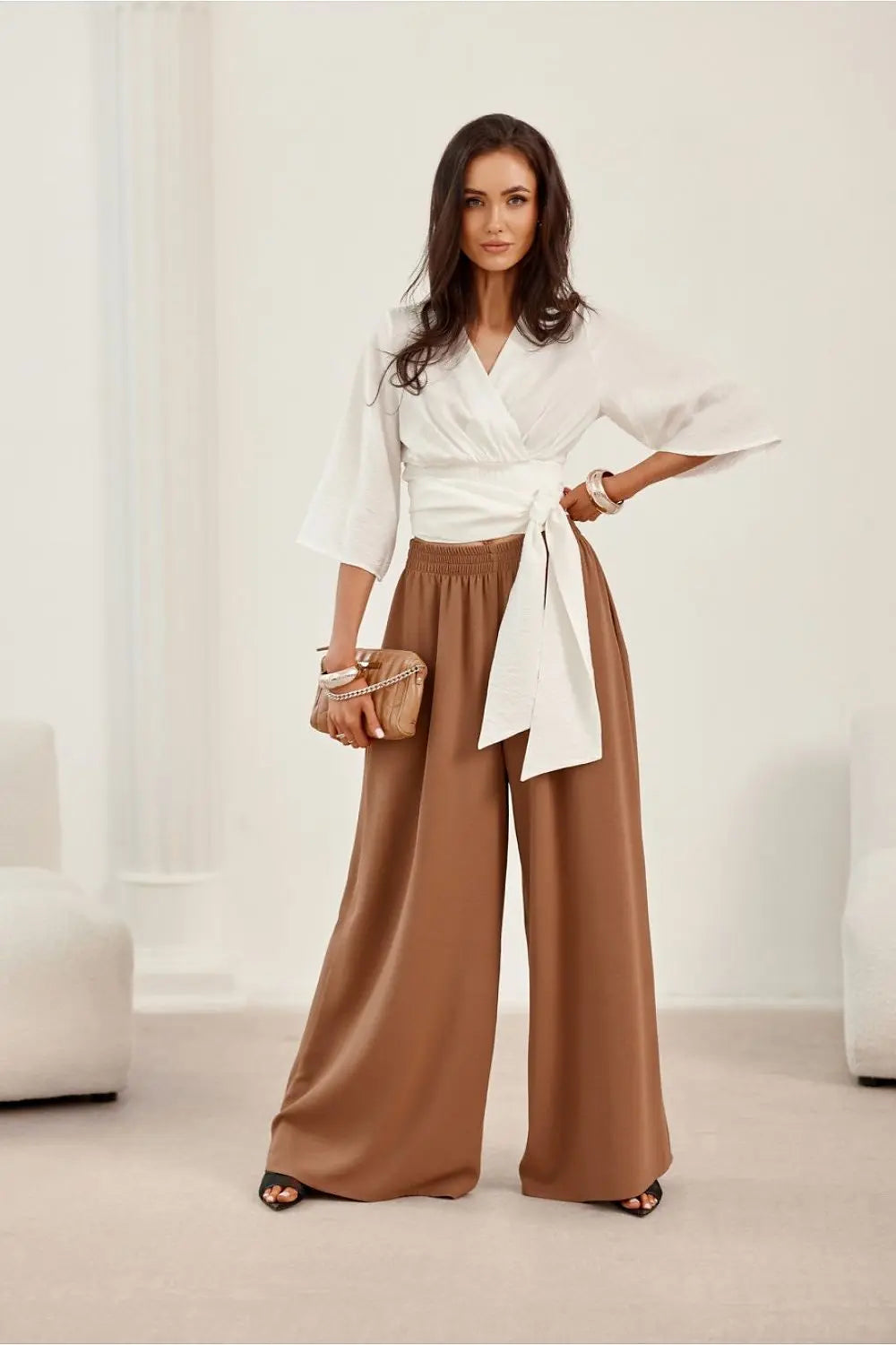  Pantalon femme model 214532 Roco Fashion 