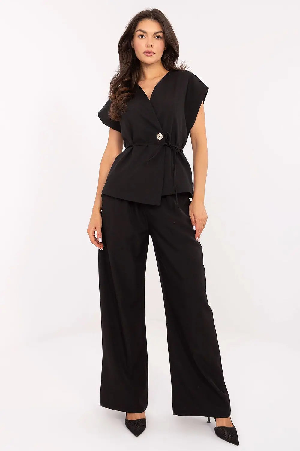  L`ensemble model 218453 Italy Moda 