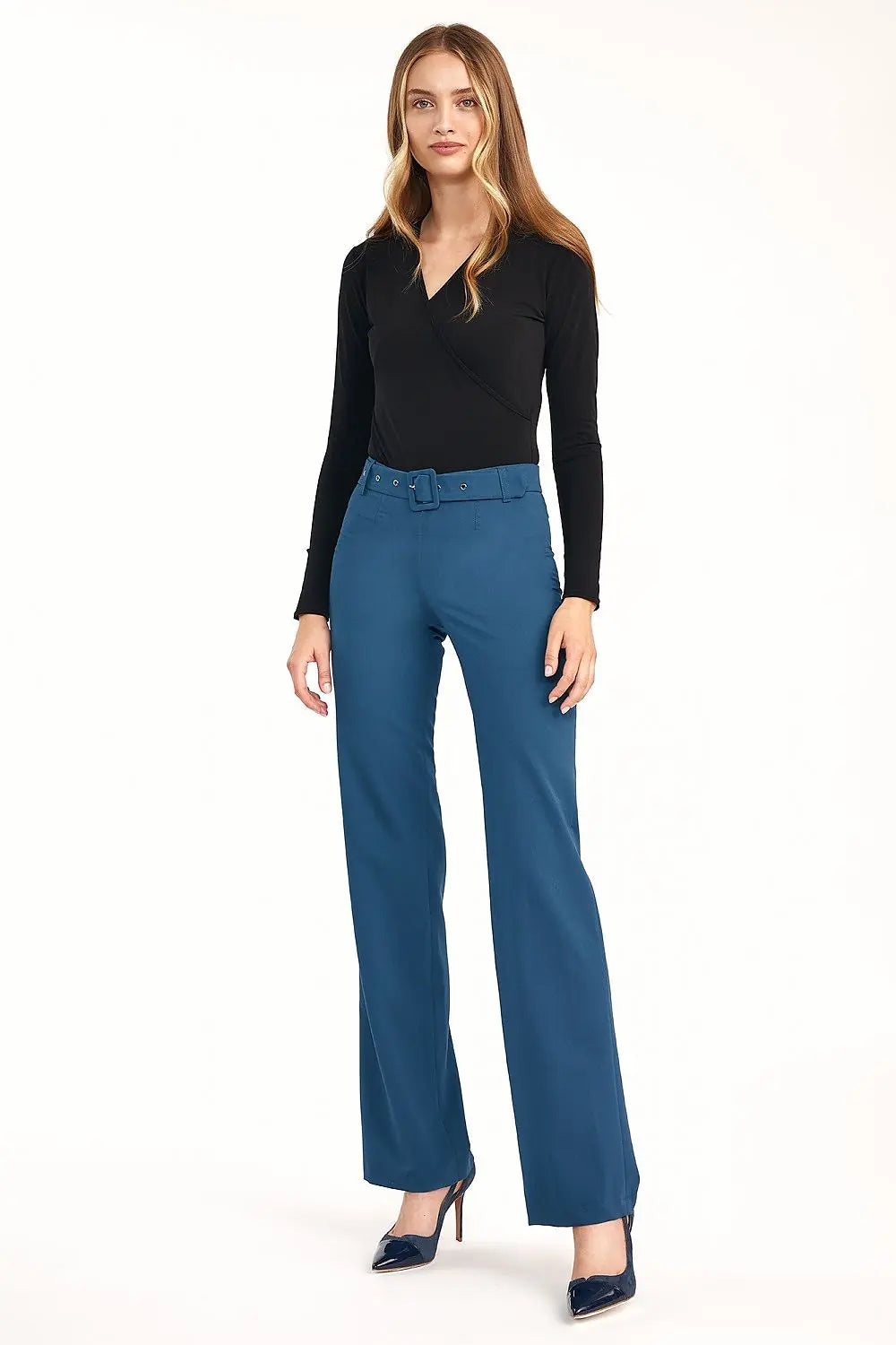  Pantalon femme model 158332 Nife 