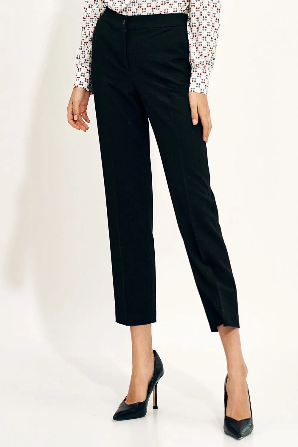  Pantalon femme model 170478 Nife 
