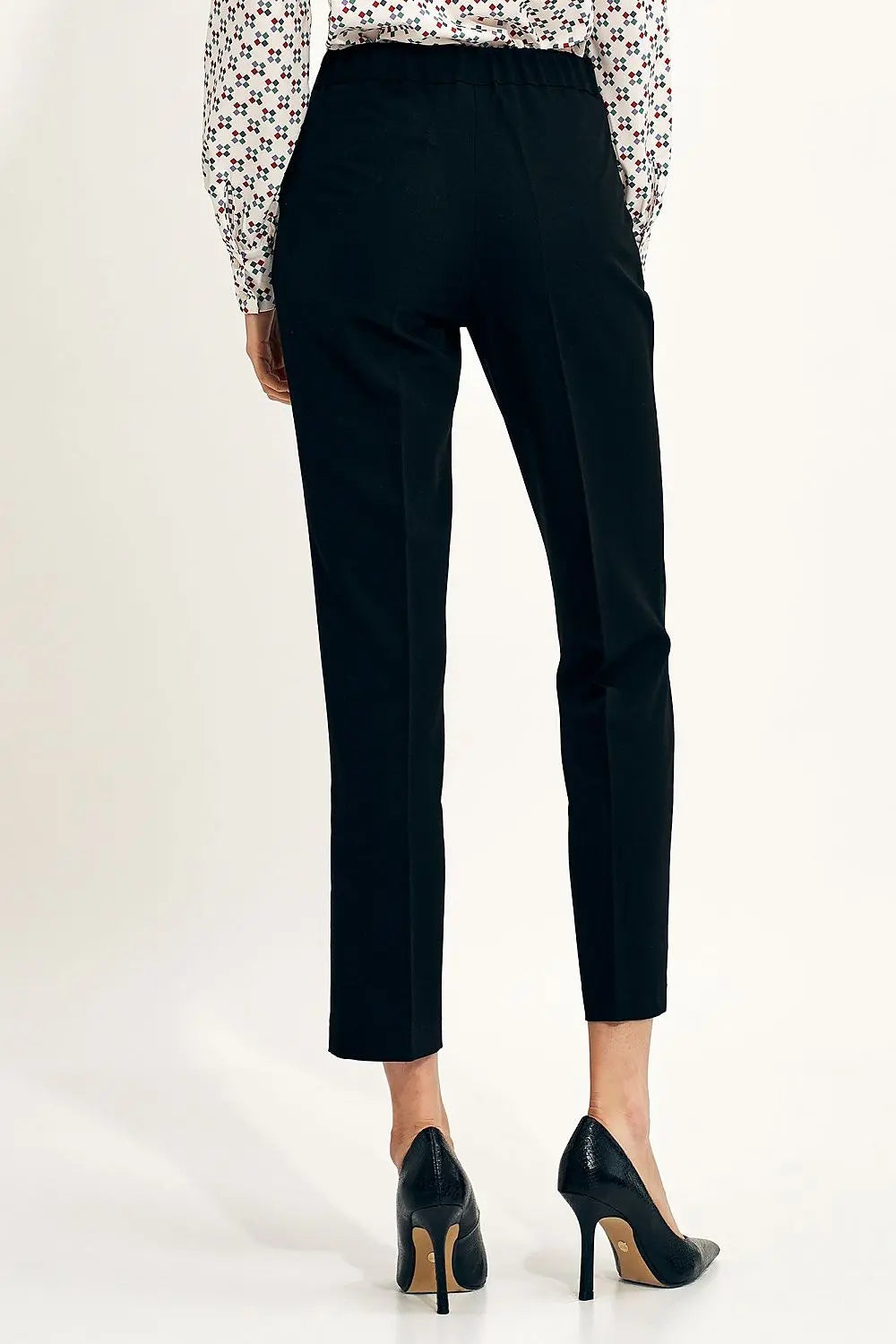  Pantalon femme model 170478 Nife 
