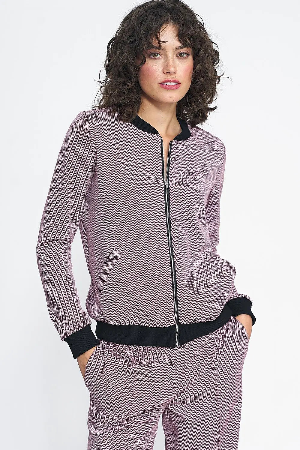  Veste model 184591 Nife 