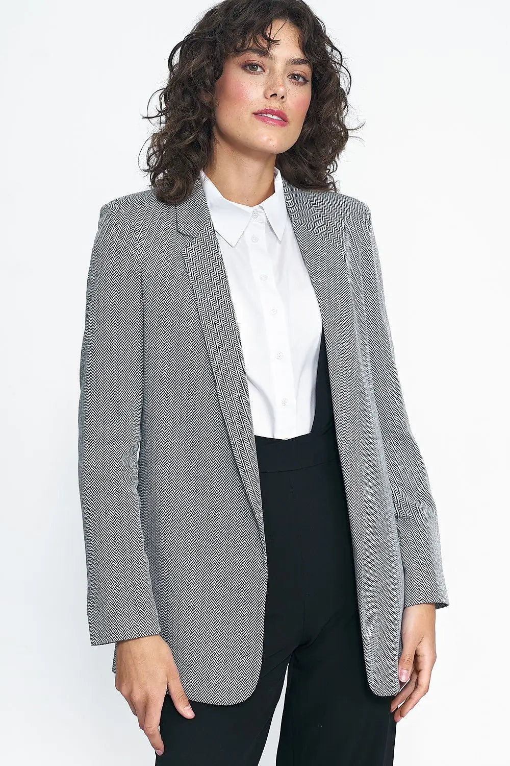  Blazer femme model 186834 Nife 
